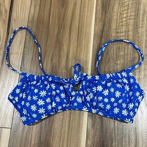 Xhilaration Daisy Bikini Top